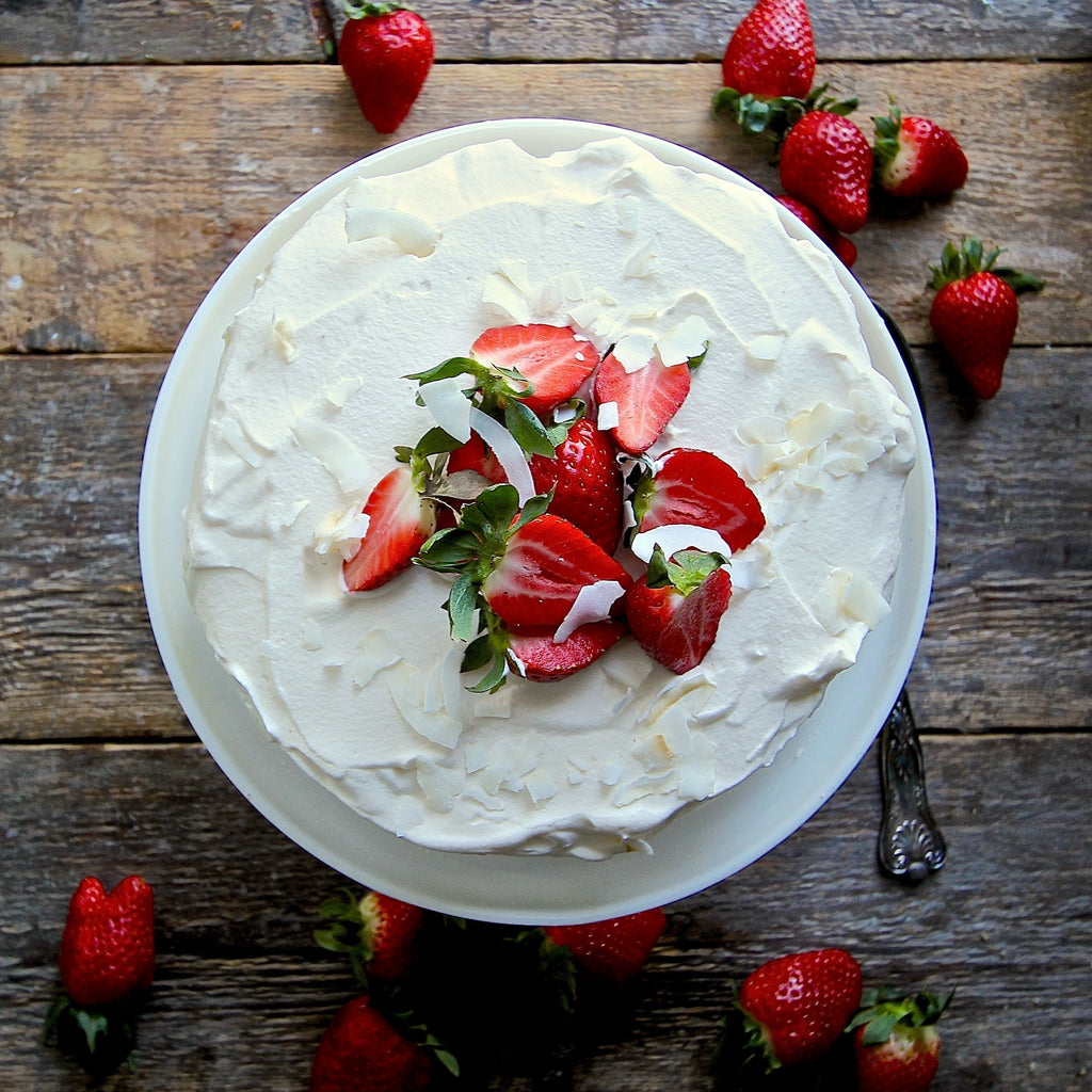 Strawberry Cake with Lemon and White Chocolate